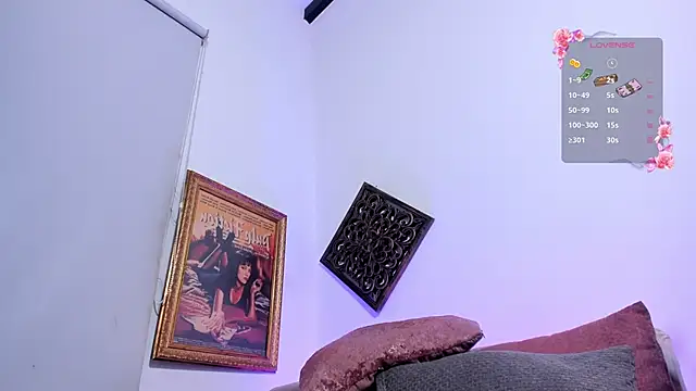 Snapshot of VeronicaGilss chatting on 24, 2, 2025 VeronicaGilss online show from 24, 2, 2025