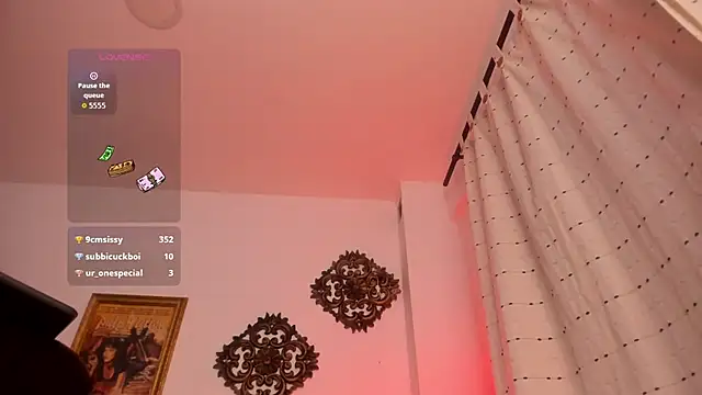 VeronicaGilss online show from 15, 7, 2026