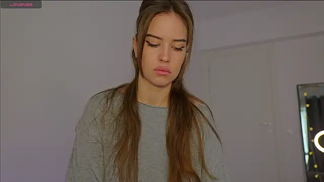 Snapshot of FazeyJ_ chatting on 14, 3, 2025 FazeyJ online show from 14, 3, 2025