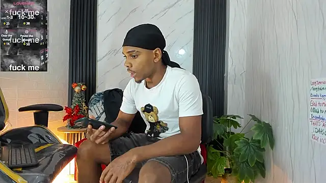 Jack Muscles69  online show from 31, 12, 2024