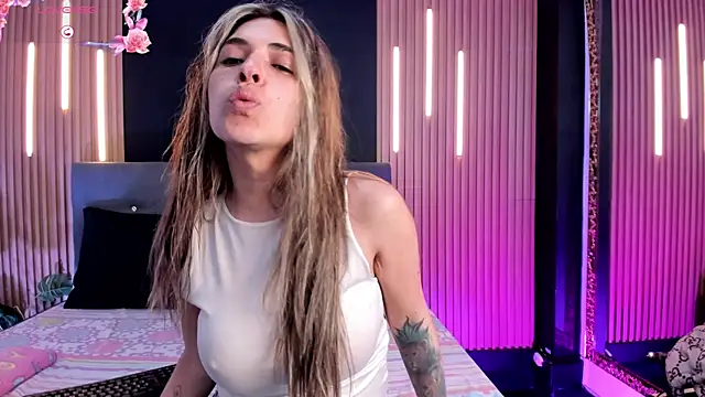 EvaaLovia1 online show from 21, 7, 2026