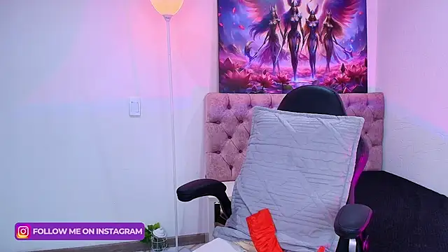 Amara vega online show from 27, 2, 2025