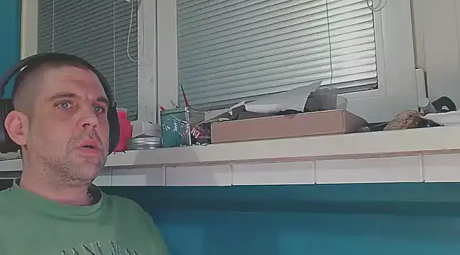 YouWantMe666 online show from 20, 2, 2025