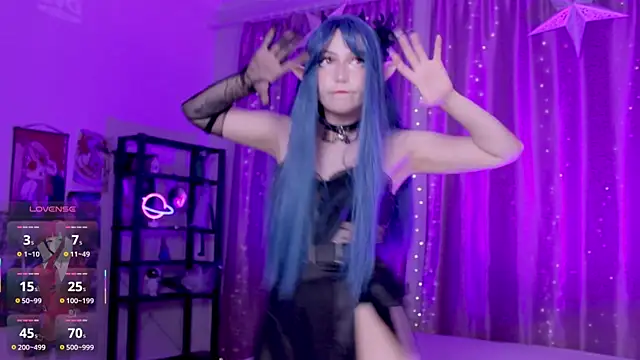 Carolina Leep online show from 8, 9, 2025