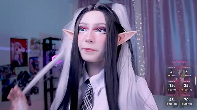 Carolina Leep online show from 4, 10, 2025