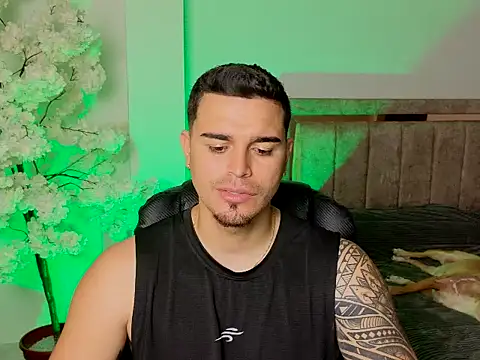 Axel Big cock online show from 3, 7, 2026