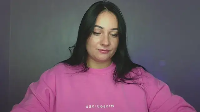 Emelyblum online show from 23, 9, 2025