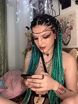 MoonAgnes online show from 26, 6, 2026
