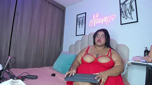 NaomiAsha online show from 6, 5, 2026