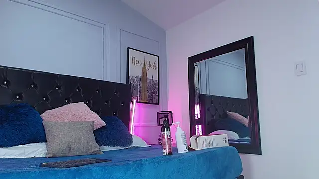 Lizz Tender online show from 22, 12, 2024