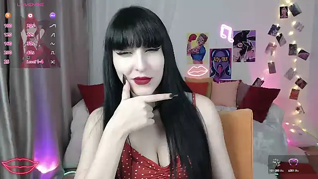 ElsaNeal online show from 17, 2, 2025