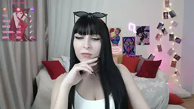 ElsaNeal online show from 24, 2, 2025