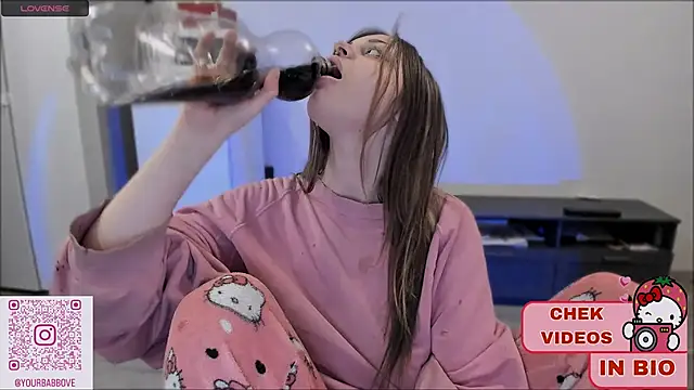 Snapshot of shy_melony chatting on 23, 3, 2025 shy melony online show from 23, 3, 2025