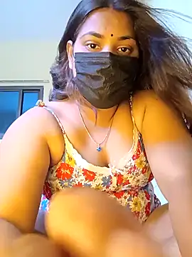 Hotmilfxox online show from 2, 3, 2025