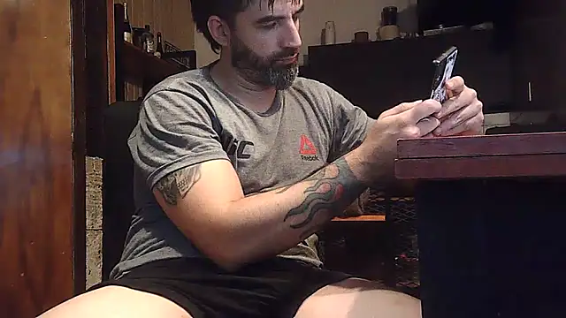 ozzypsico13 online show from 21, 1, 2025