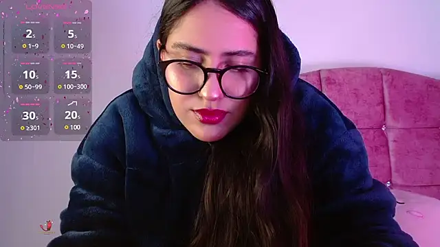 Snapshot of Paris-love chatting on 14, 12, 2024 Paris-love online show from 14, 12, 2024