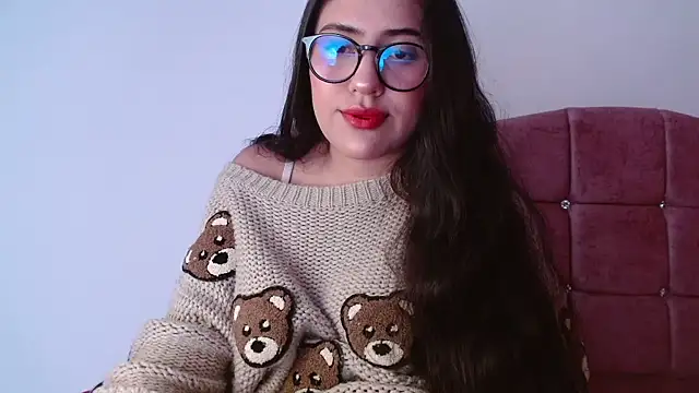 Snapshot of Paris-love chatting on 19, 12, 2024 Paris-love online show from 19, 12, 2024