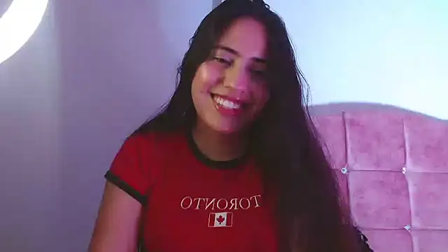 Snapshot of Paris-love chatting on 30, 12, 2024 Paris-love online show from 30, 12, 2024