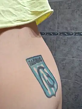 solangeyaelok1 online show from 17, 2, 2025