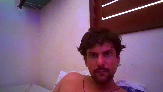 couplemilk online show from 4, 2, 2026