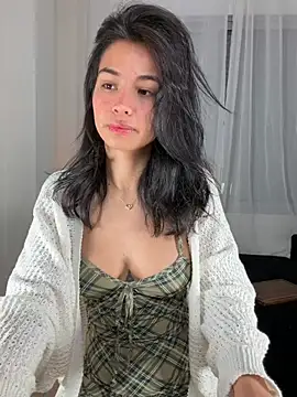 Adriennesexxx online show from 1, 5, 2026