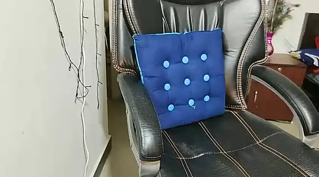 Snapshot of Anjali_cute-Pondati chatting on 8, 3, 2025 Anjali cute-Pondati online show from 8, 3, 2025