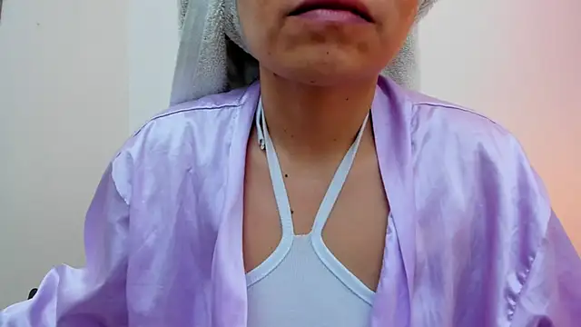 Snapshot of Sofia_Walke1 chatting on 18, 10, 2025 Sofia Walke1 online show from 18, 10, 2025