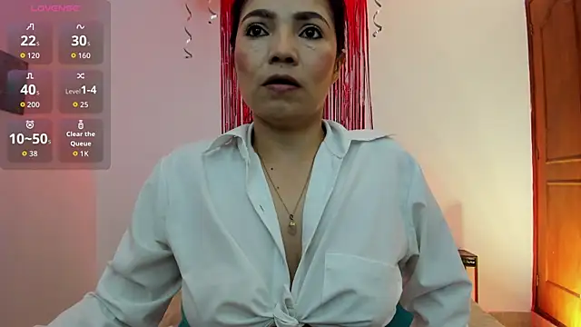 Snapshot of Sofia_Walke1 chatting on 20, 12, 2025 Sofia Walke1 online show from 20, 12, 2025