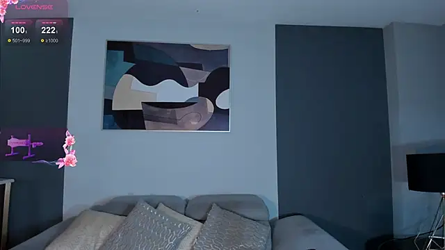 Snapshot of DolcieElliot chatting on 9, 2, 2025 DolcieElliot online show from 9, 2, 2025