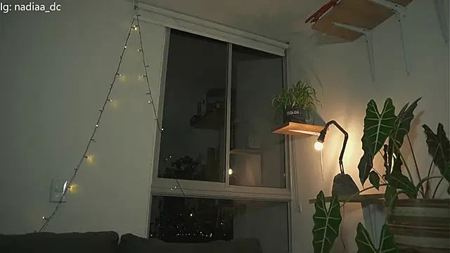 Snapshot of Nadiaa_ chatting on 30, 11, 2025 Nadiaa online show from 30, 11, 2025