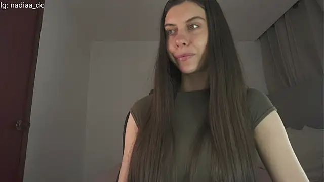 Snapshot of Nadiaa_ chatting on 10, 6, 2026 Nadiaa online show from 10, 6, 2026