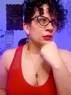 Snapshot of Daneshka_naughty chatting on 12, 3, 2025 Daneshka naughty online show from 12, 3, 2025