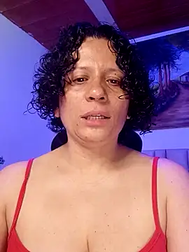 Snapshot of Daneshka_naughty chatting on 27, 9, 2025 Daneshka naughty online show from 27, 9, 2025