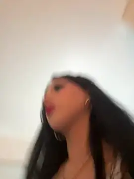 exoticmisfitt online show from 27, 6, 2026
