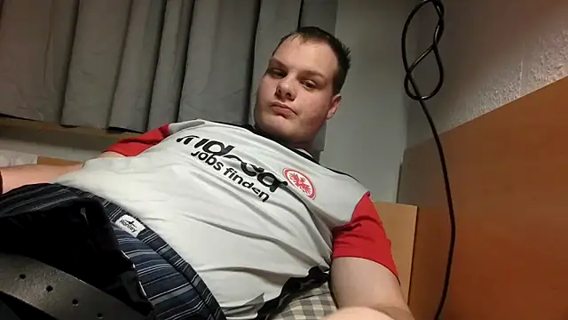 Nicolasjlhkjzl online show from 20, 4, 2026