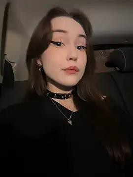 Peachy Dream online show from 14, 12, 2024