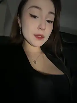 Peachy Dream online show from 23, 1, 2025