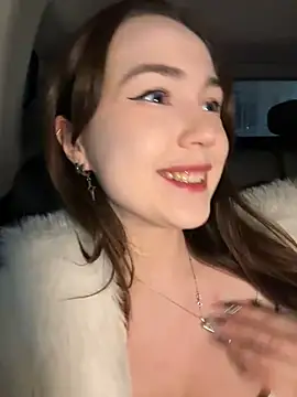 Peachy Dream online show from 9, 2, 2025