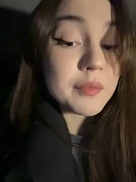 Peachy Dream online show from 13, 2, 2025