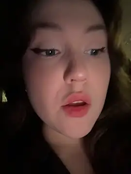 Peachy Dream online show from 13, 11, 2025