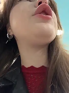 Peachy Dream online show from 15, 12, 2025