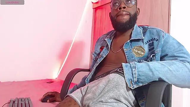 Snapshot of Jacksonking27 chatting on 6, 12, 2024 Jacksonking27 online show from 6, 12, 2024