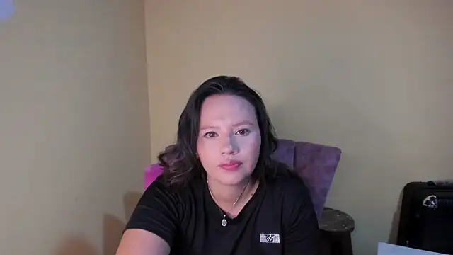 lauraguzman online show from 30, 3, 2026