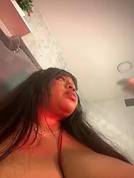 ailynBlaze online show from 17, 2, 2025