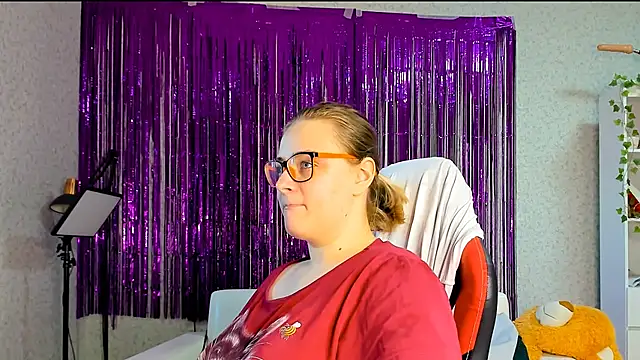 Seductive She Wolf online show from 19, 3, 2025