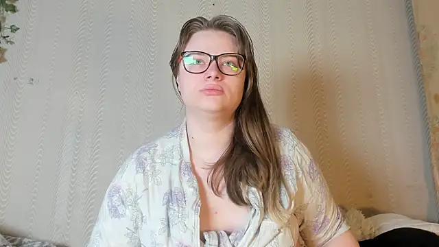 Seductive She Wolf online show from 6, 5, 2026
