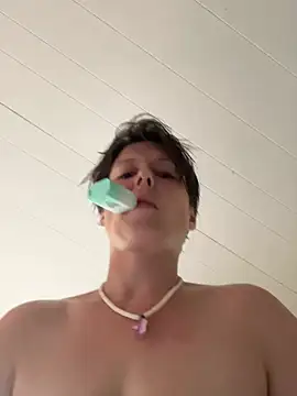 KatieBARBiE98 online show from 27, 7, 2026