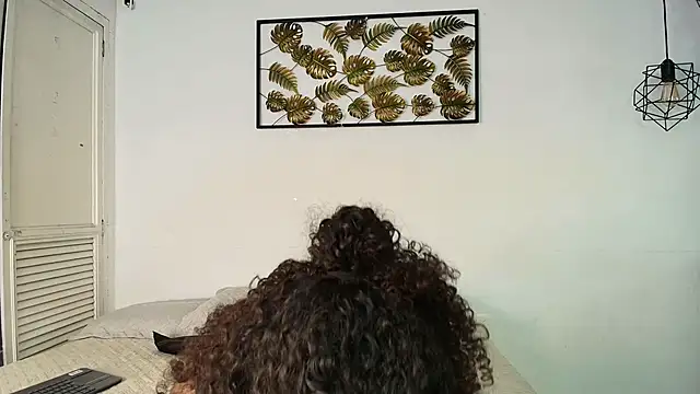 ashley lemus online show from 24, 2, 2025