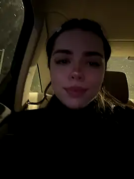 pantyless online show from 25, 10, 2025