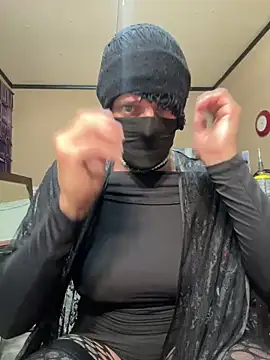 UtopianMisfit1 online show from 9, 3, 2026